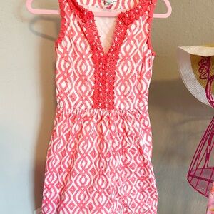 Vineyard Vines Pink/Coral and White Sleeveless Dress
